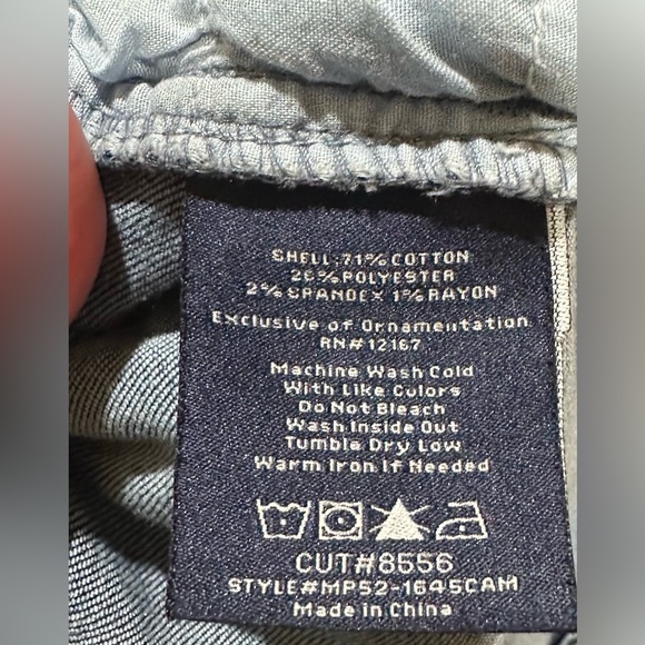 Indigo Poppy women’s size 12P capris - Picture 6 of 9